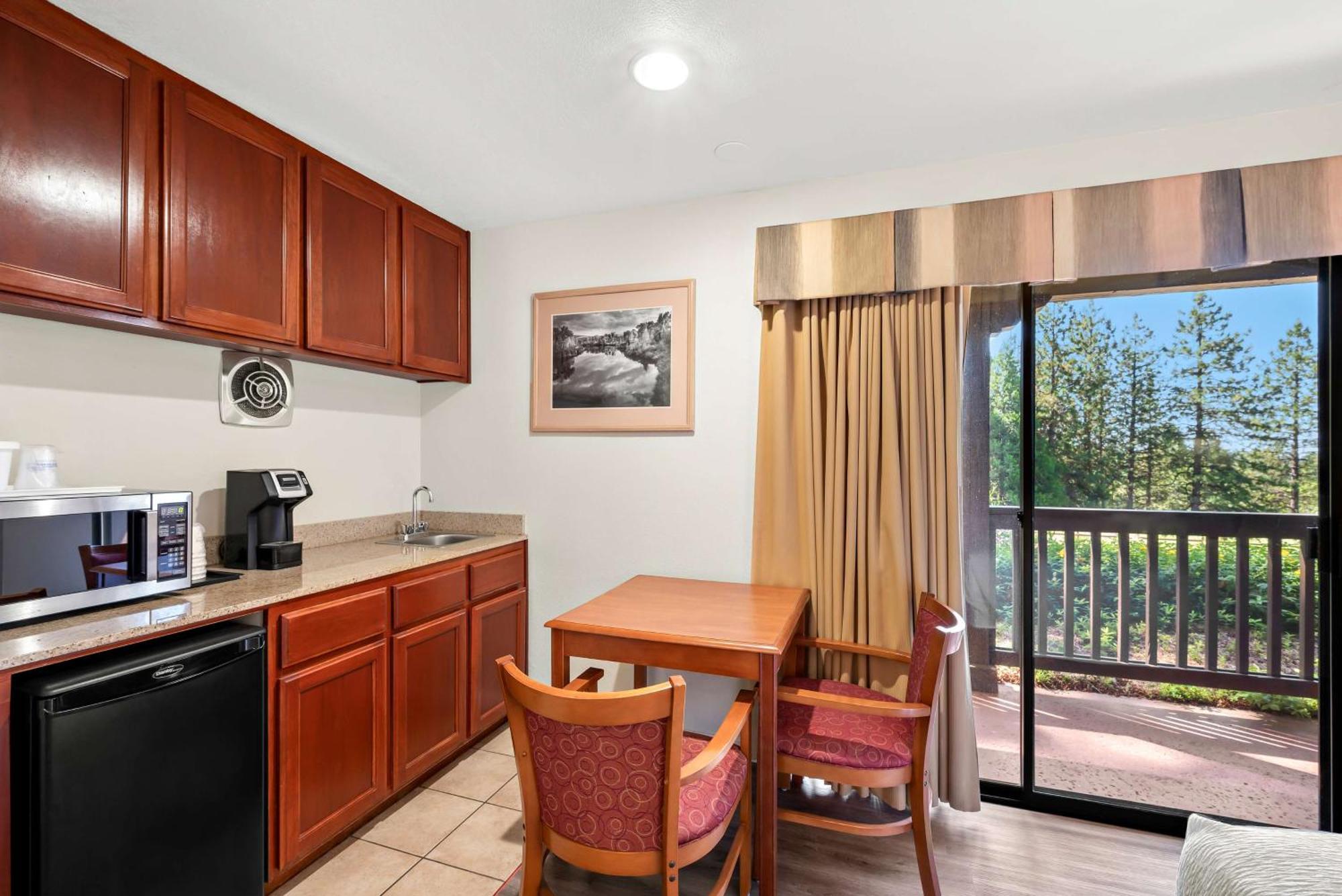 Best Western Stagecoach Inn Pollock Pines Dış mekan fotoğraf